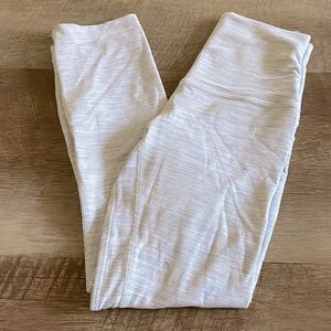 Lululemon Athletica Align leggings 21” size 2; white space nimbus.